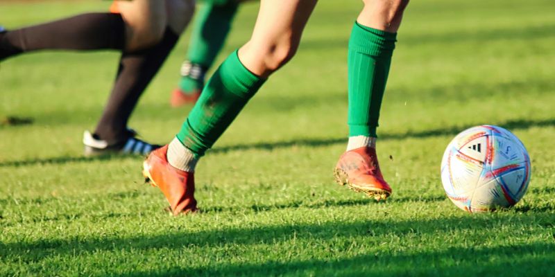 Kèo Tỷ Số - Bí Quyết Dự Đoán Kết Quả Bóng Đá Chuẩn Xác Quản lý tài chính trong kèo tỉ số cho tân binh